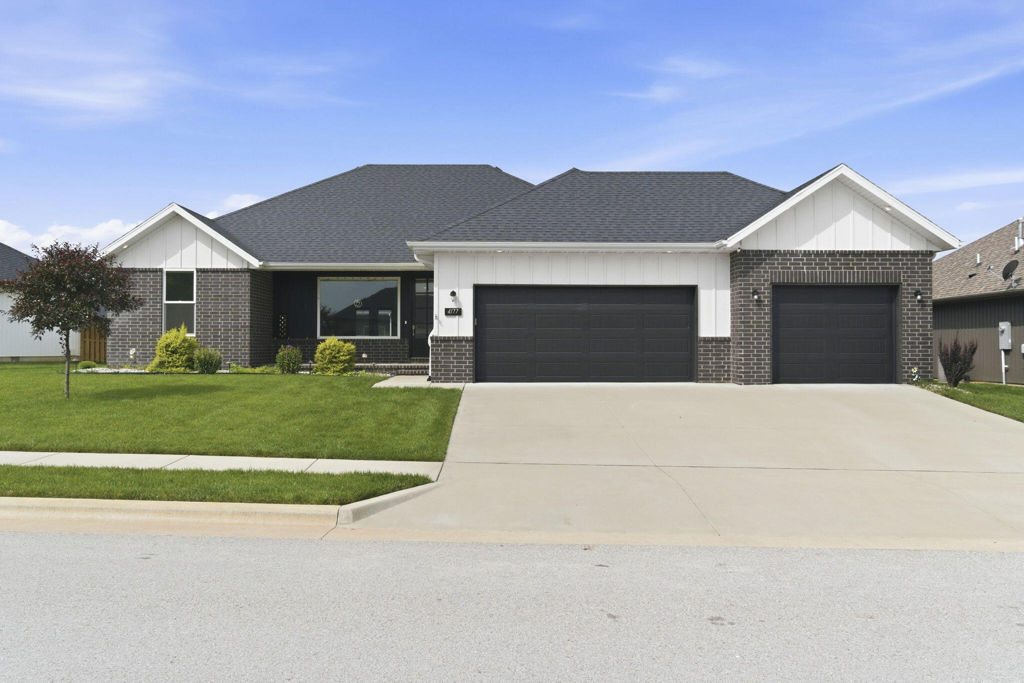 4177 Siena Avenue Ozark, MO 65721