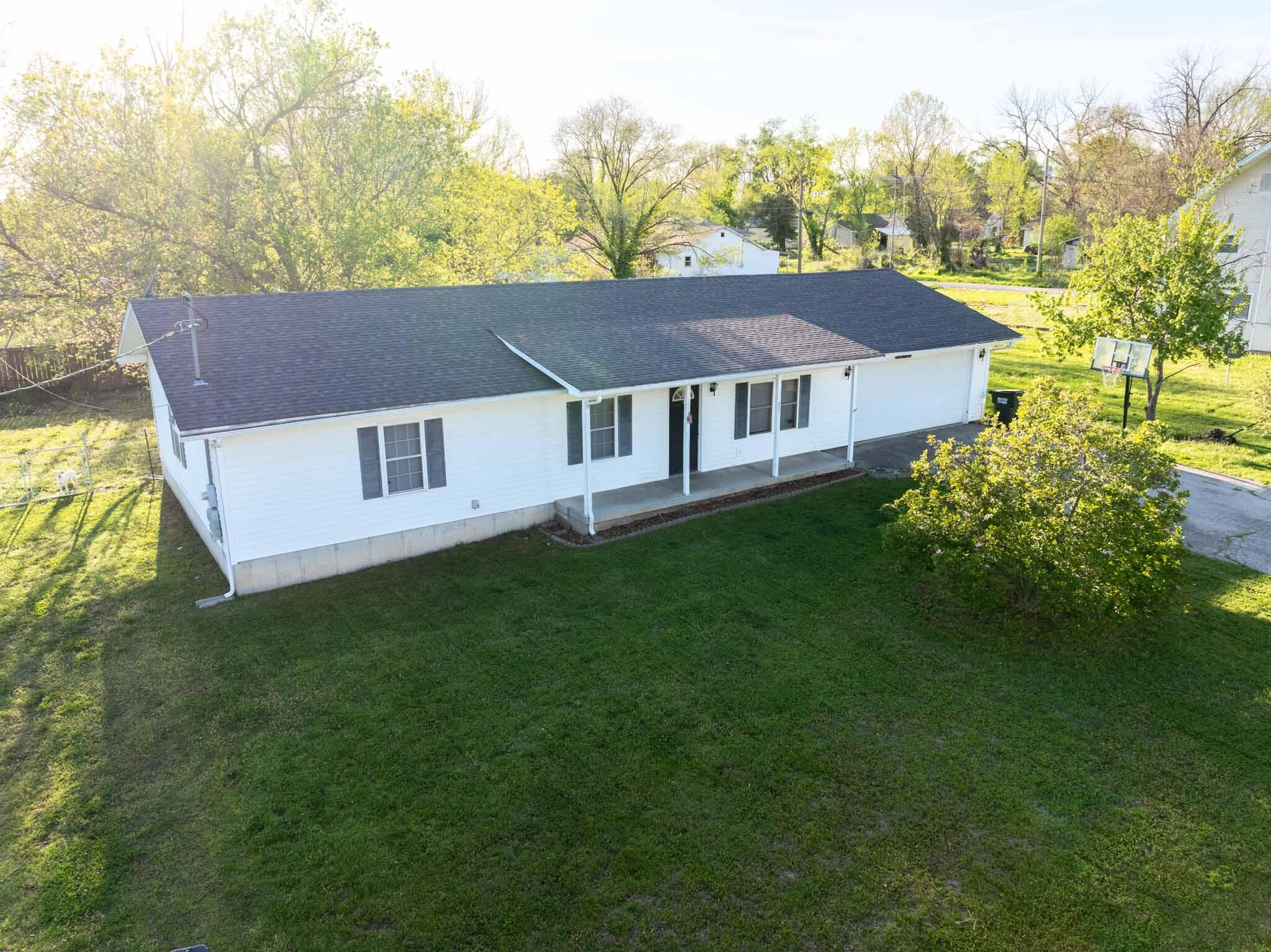 507 S Ohio Street Humansville, MO 65674