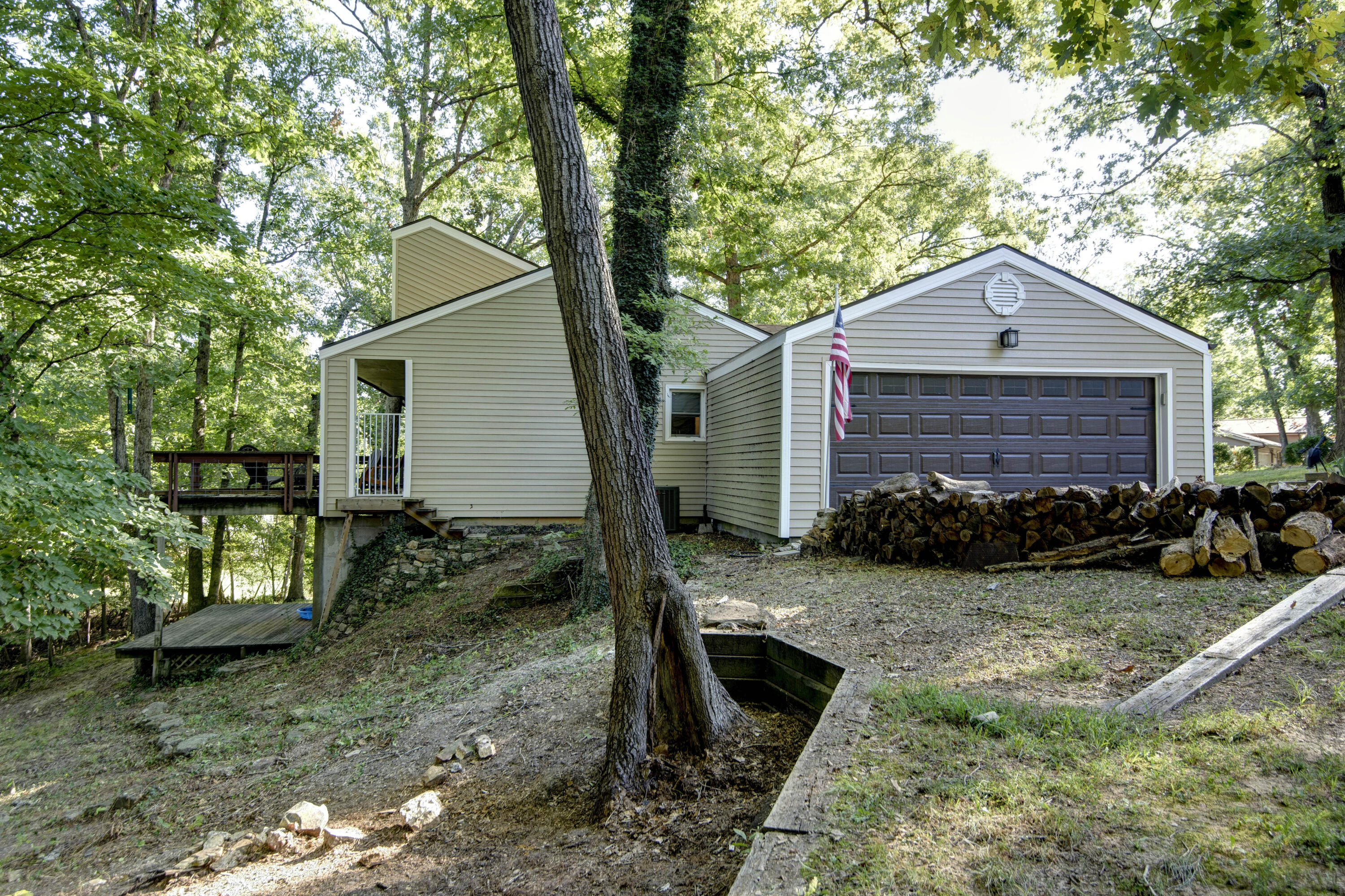 110 Oakwood Drive Branson, MO 65616