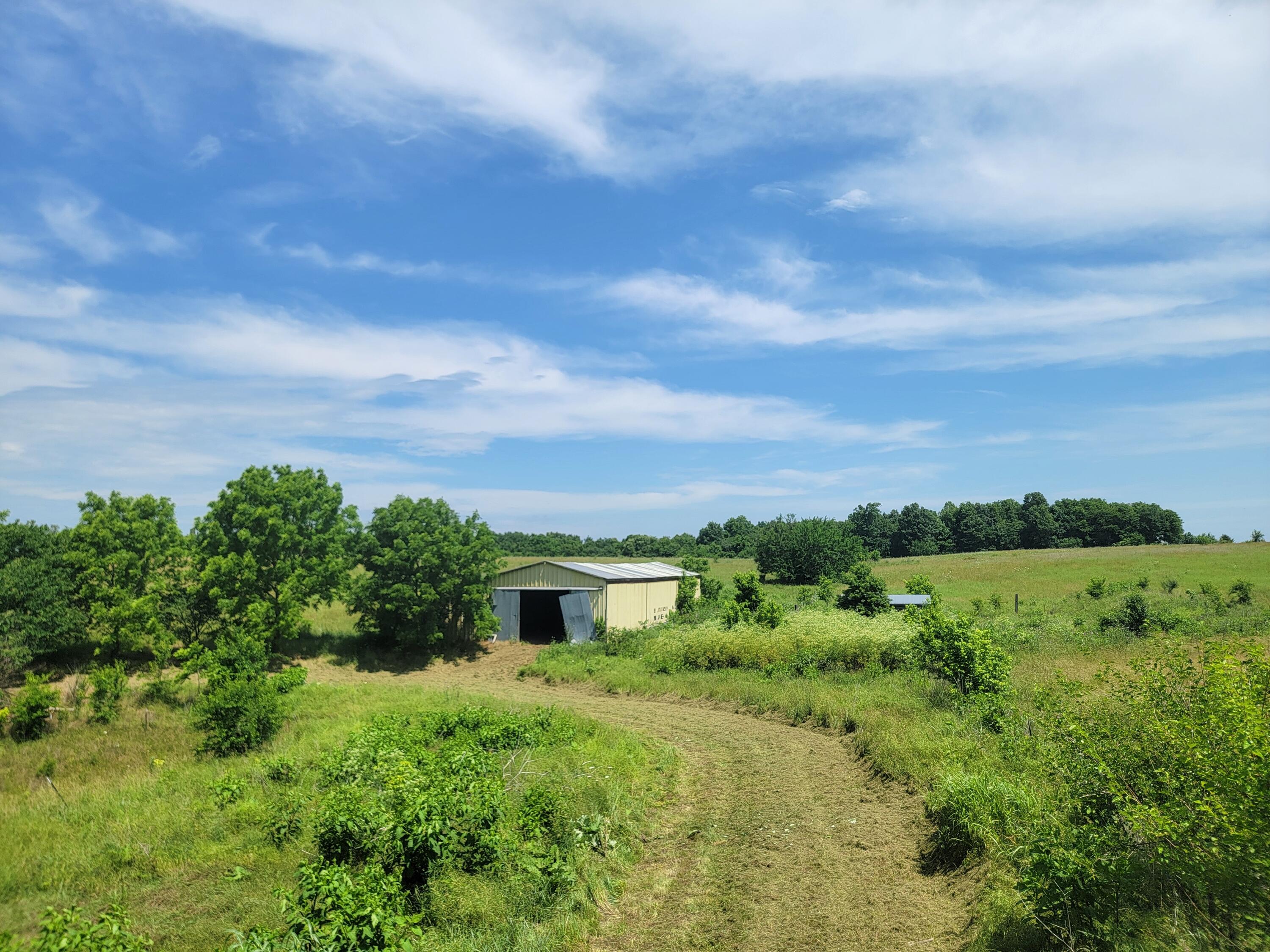 4313 Highway 37 Pierce City, MO 65723