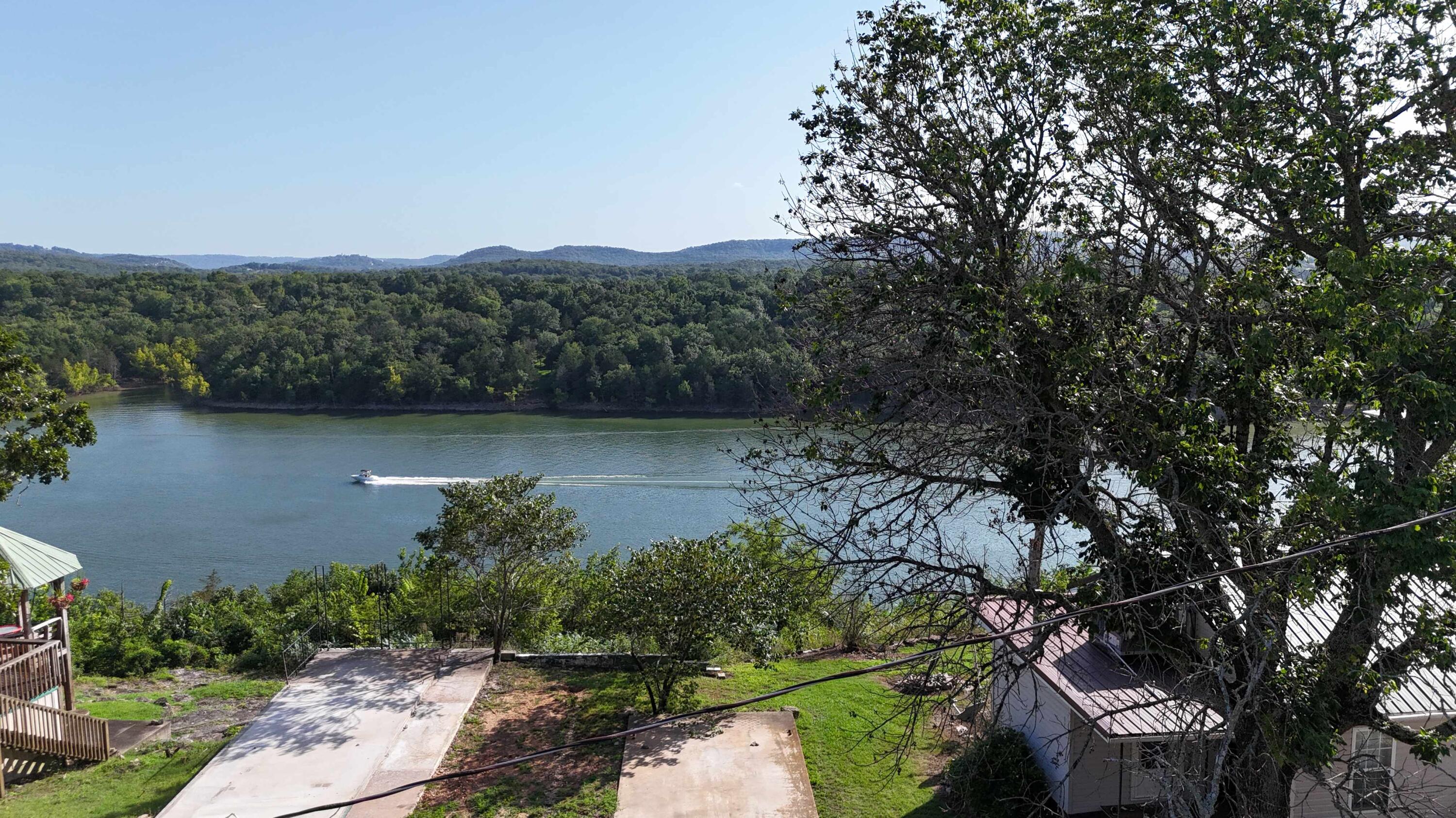 27229 Overlook Lane Eagle Rock, MO 65641