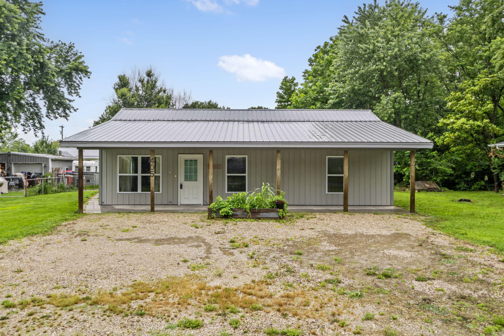 405 N Frances Street Seymour, MO 65746