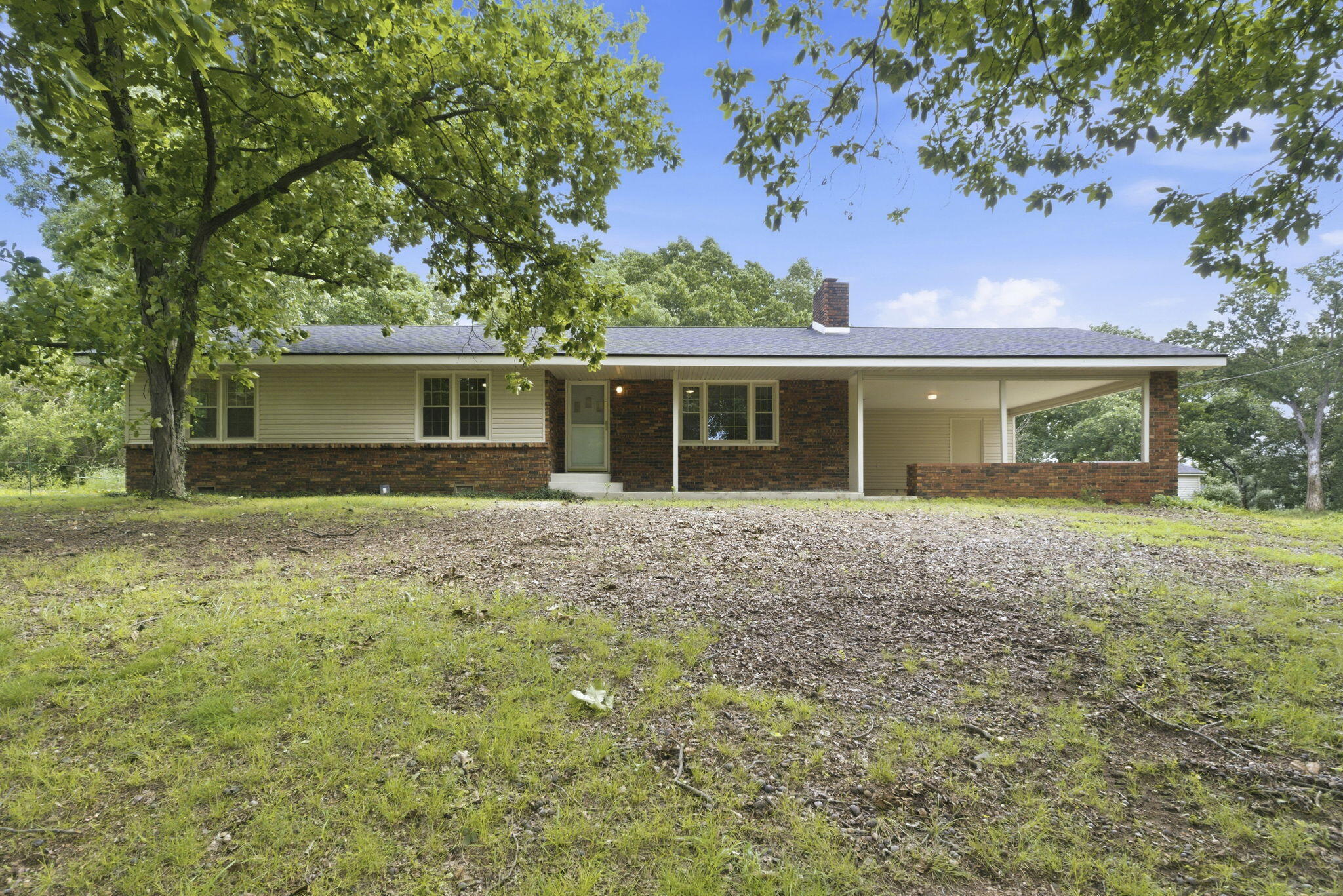 18555 State Highway 32 Stockton, MO 65785