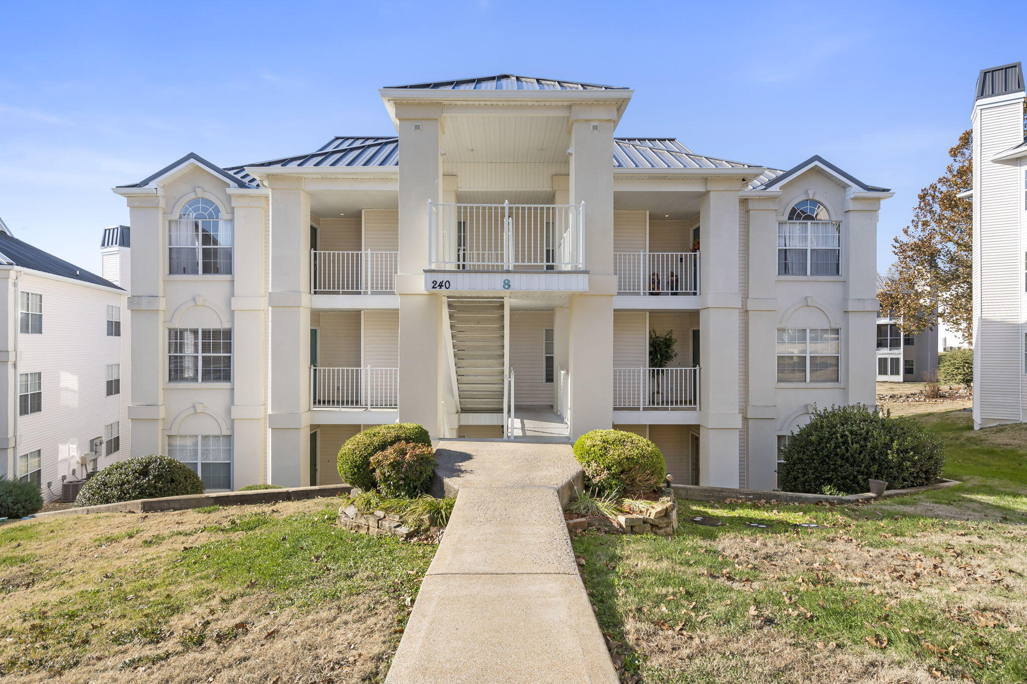 240 Meadow Ridge Lane UNIT #4 Branson, MO 65616