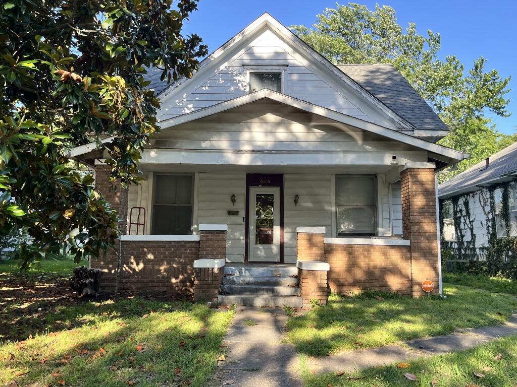 515 Euclid Avenue Monett, MO 65708