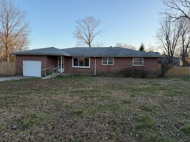 107 South Street Rogersville, MO 65742