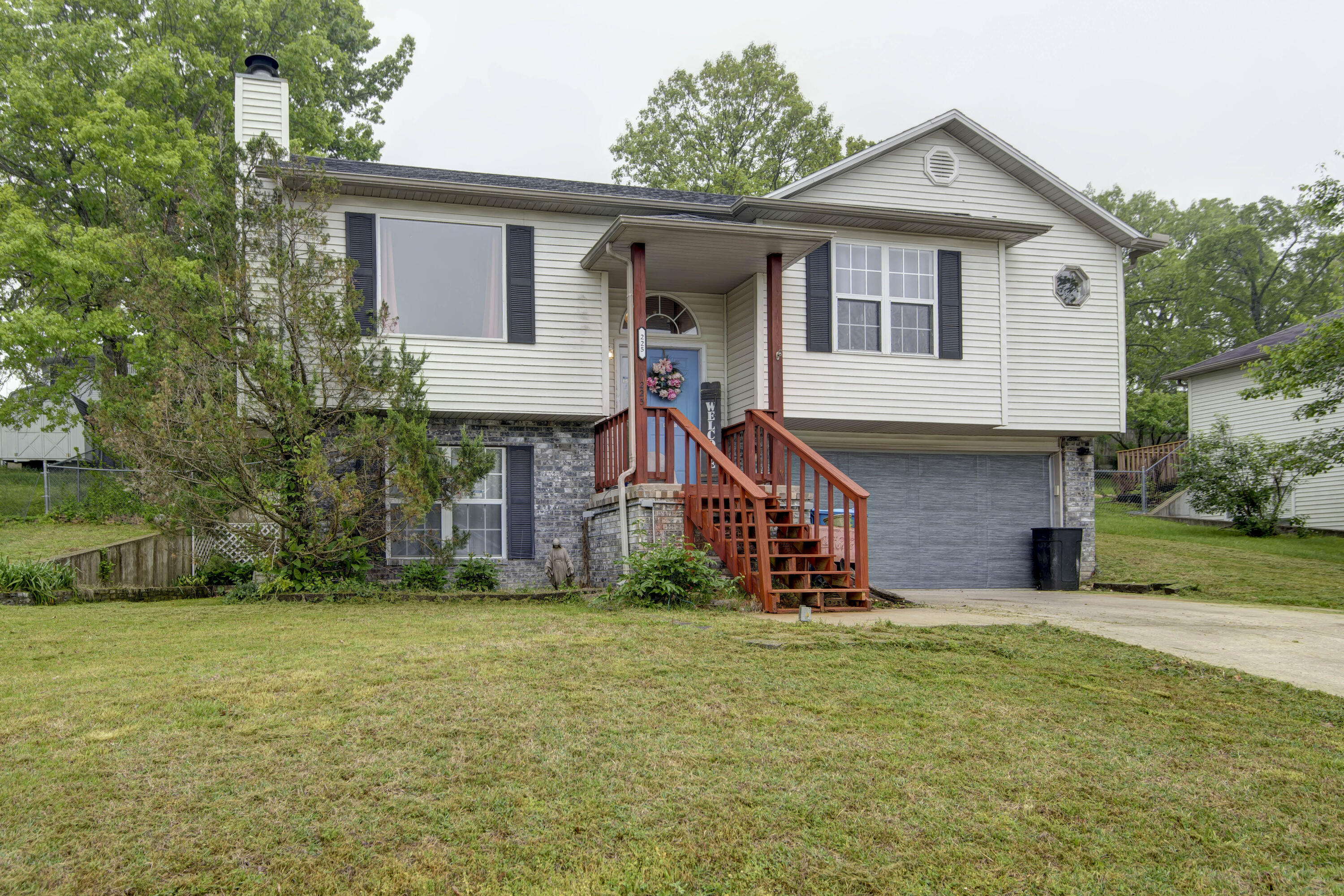 225 Blossom Valley Road Branson, MO 65616