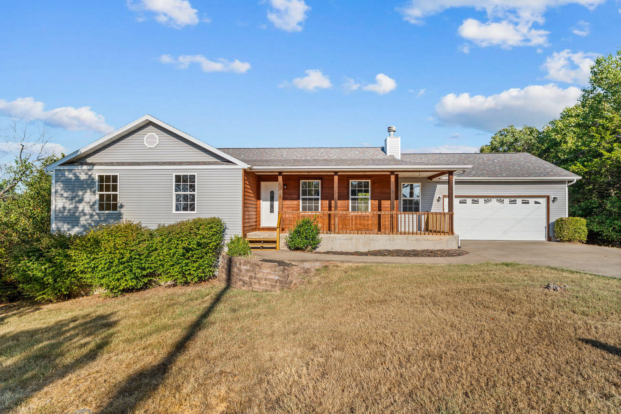 19 Trail Ridge Drive Kimberling City, MO 65686
