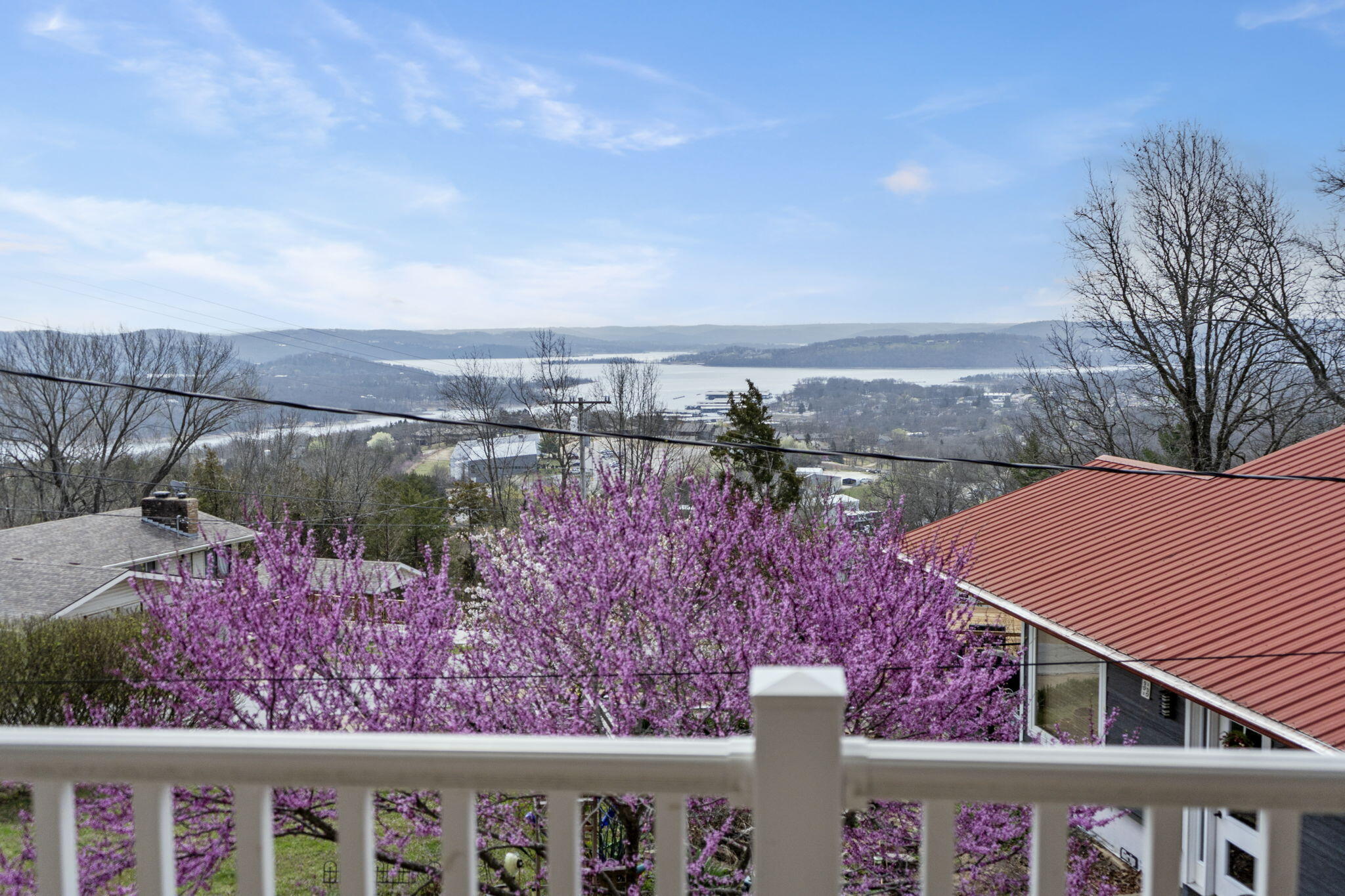 35 Trail Ridge Drive Kimberling City, MO 65686