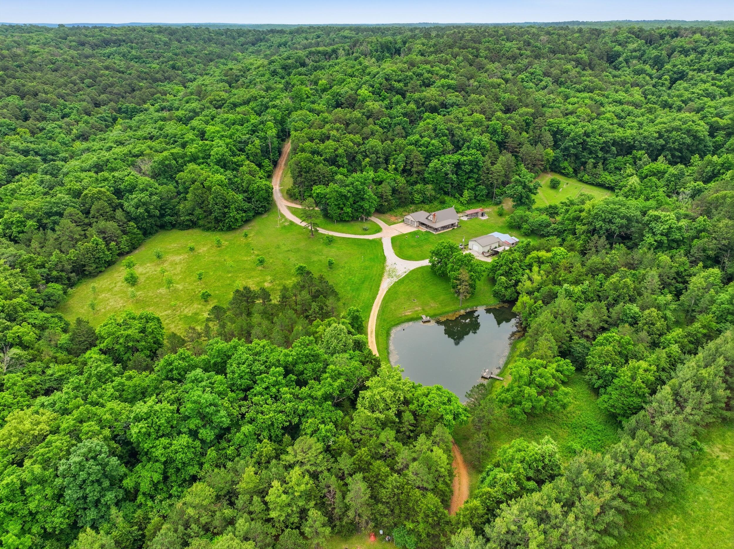 9723 Highway E Houston, MO 65483