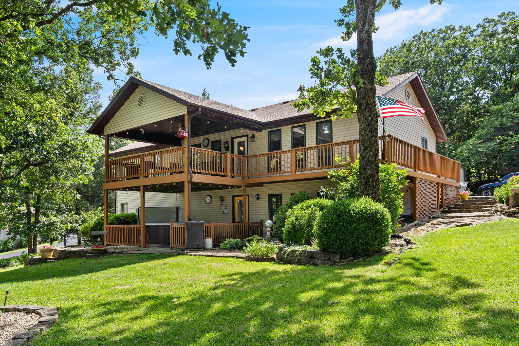 4 Andrew Drive Branson West, MO 65737