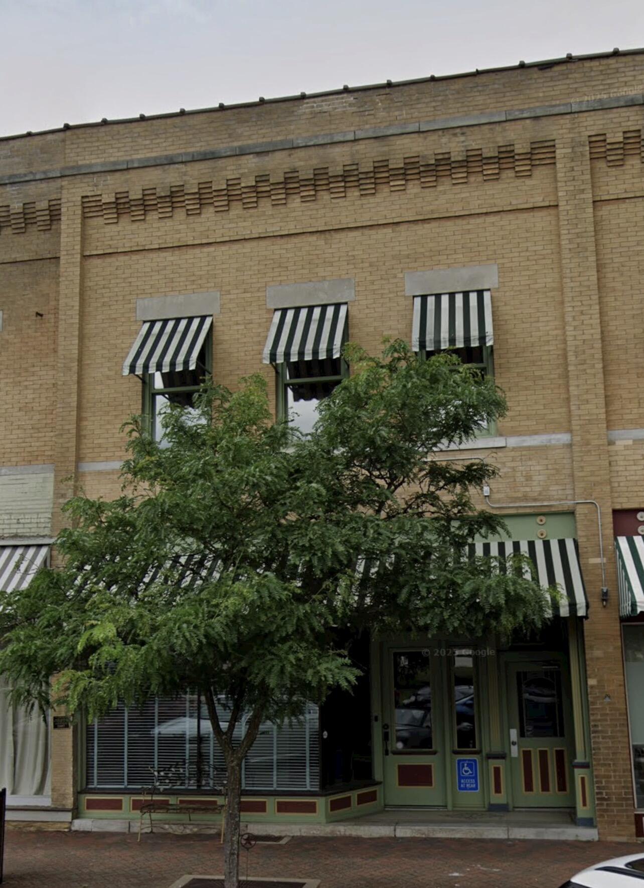 105 N 2nd Street Ozark, MO 65721