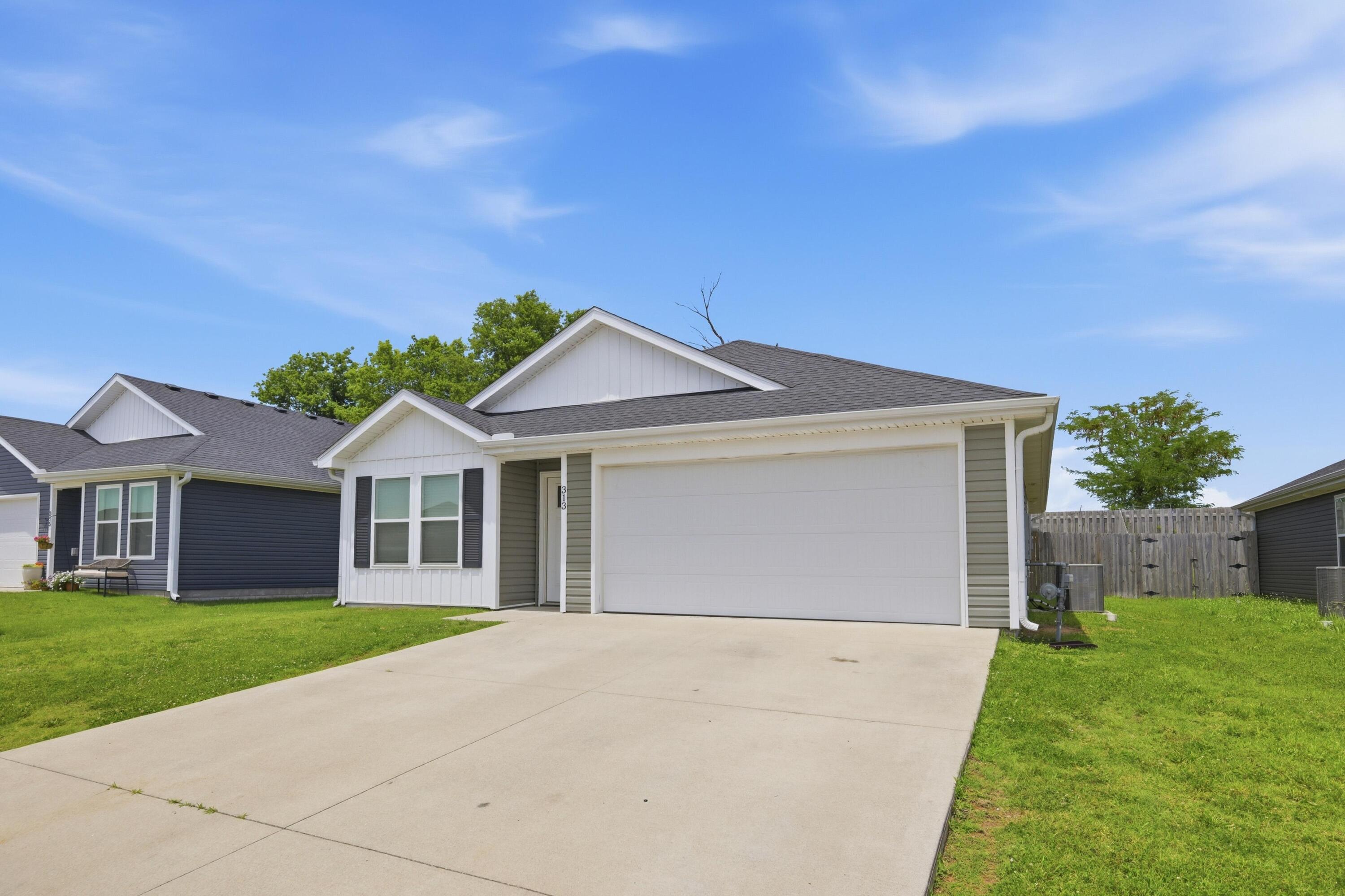 313 Eagle Edge Drive Duenweg, MO 64841