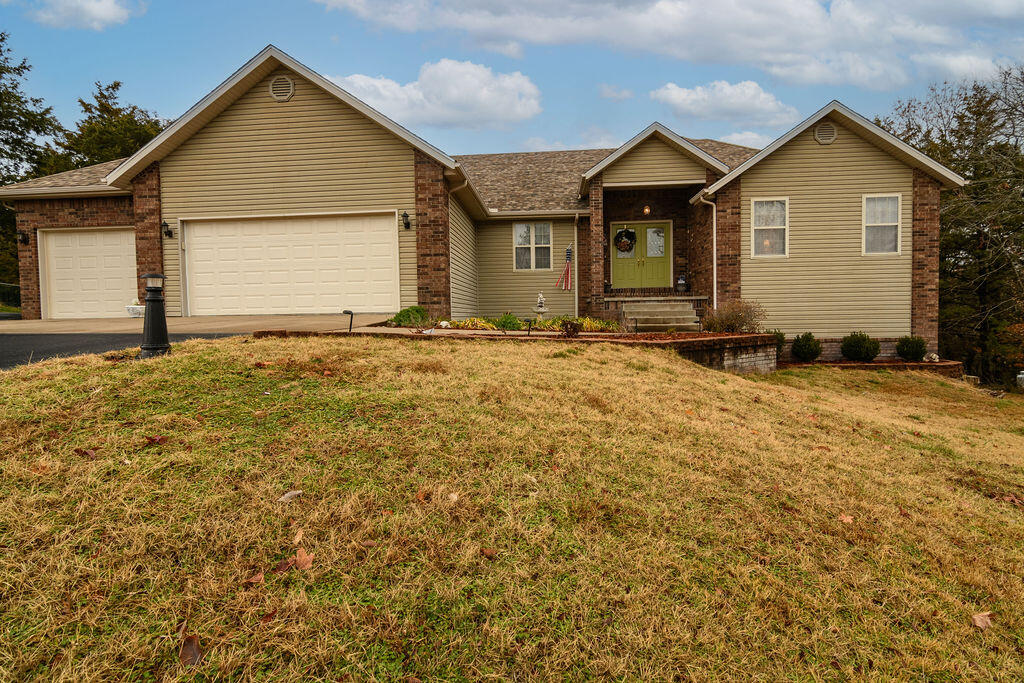 457 Austin Place Branson West, MO 65737
