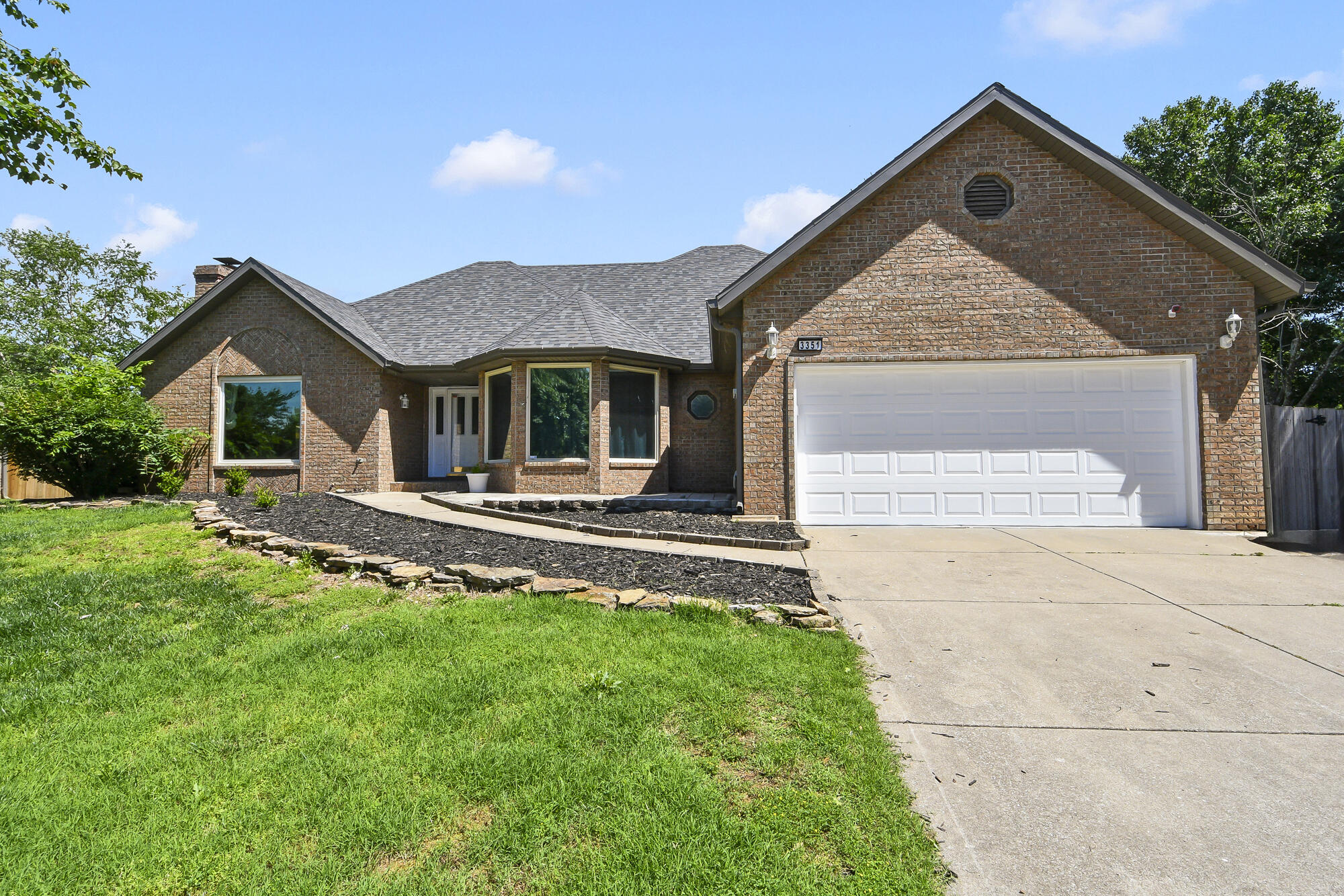3351 W Driftwood Court Springfield, MO 65807