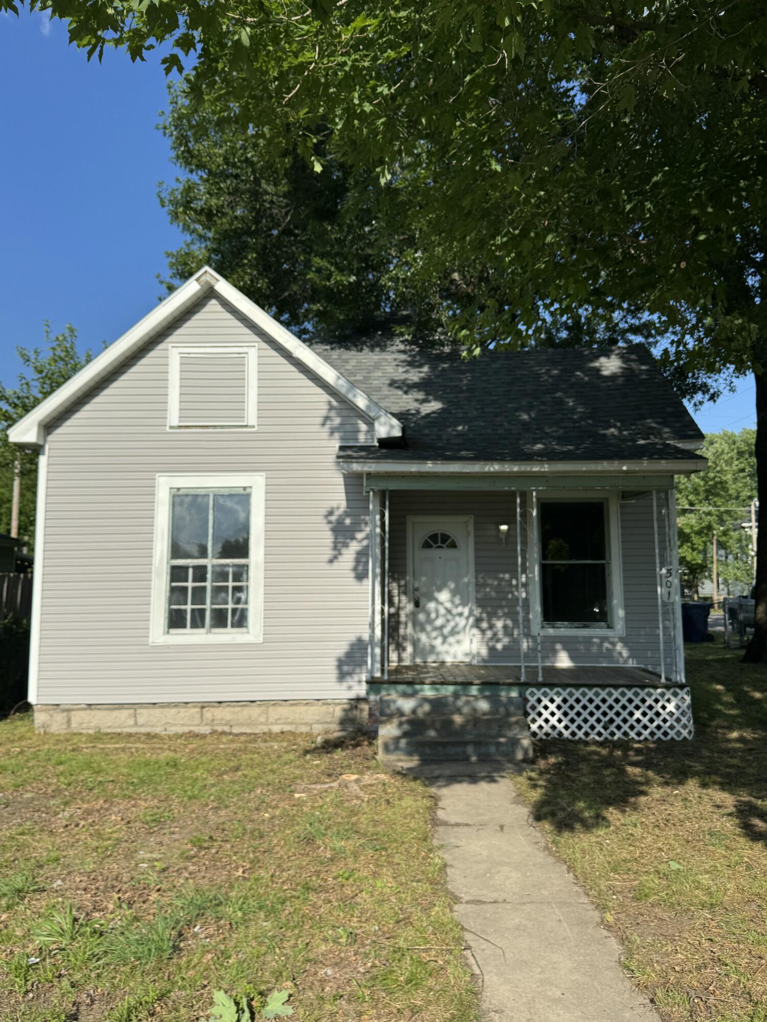 501 N Roane Street Webb City, MO 64870