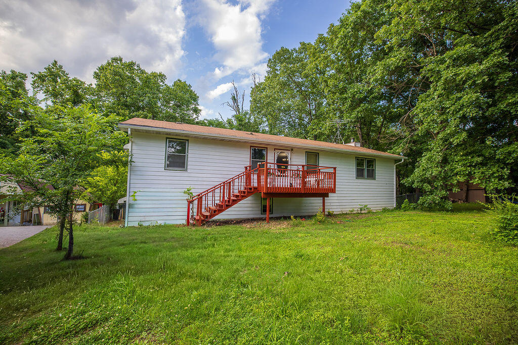 230 E Silver Creek Road Forsyth, MO 65653