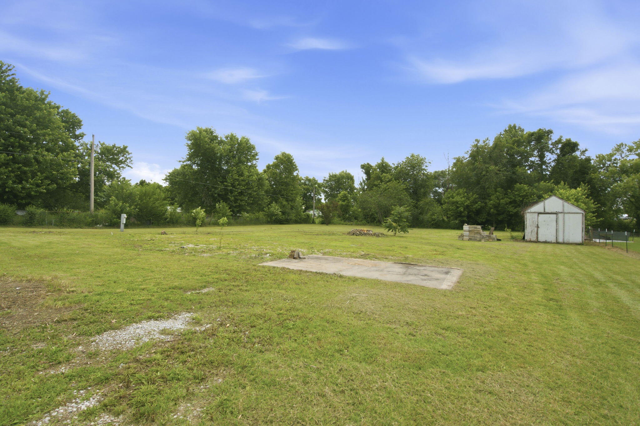 224 Pin Oak Lane Billings, MO 65610