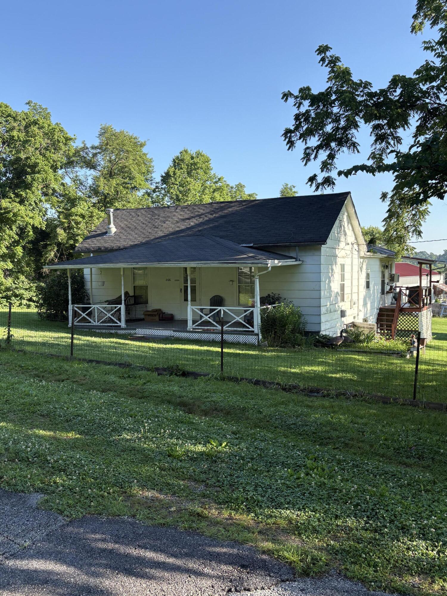 505 State Highway D Crane, MO 65633