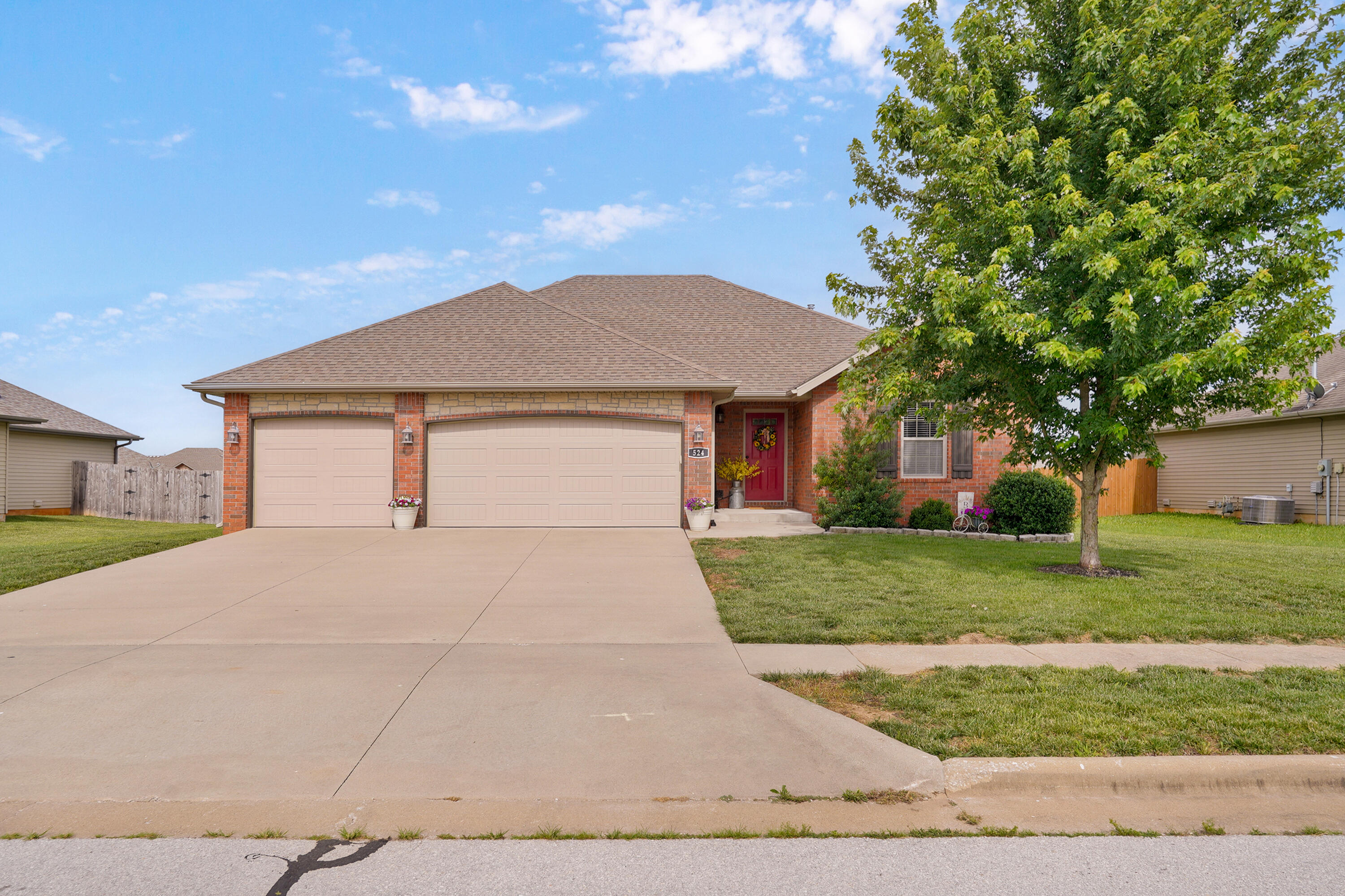 524 Patriot Place Drive Rogersville, MO 65742