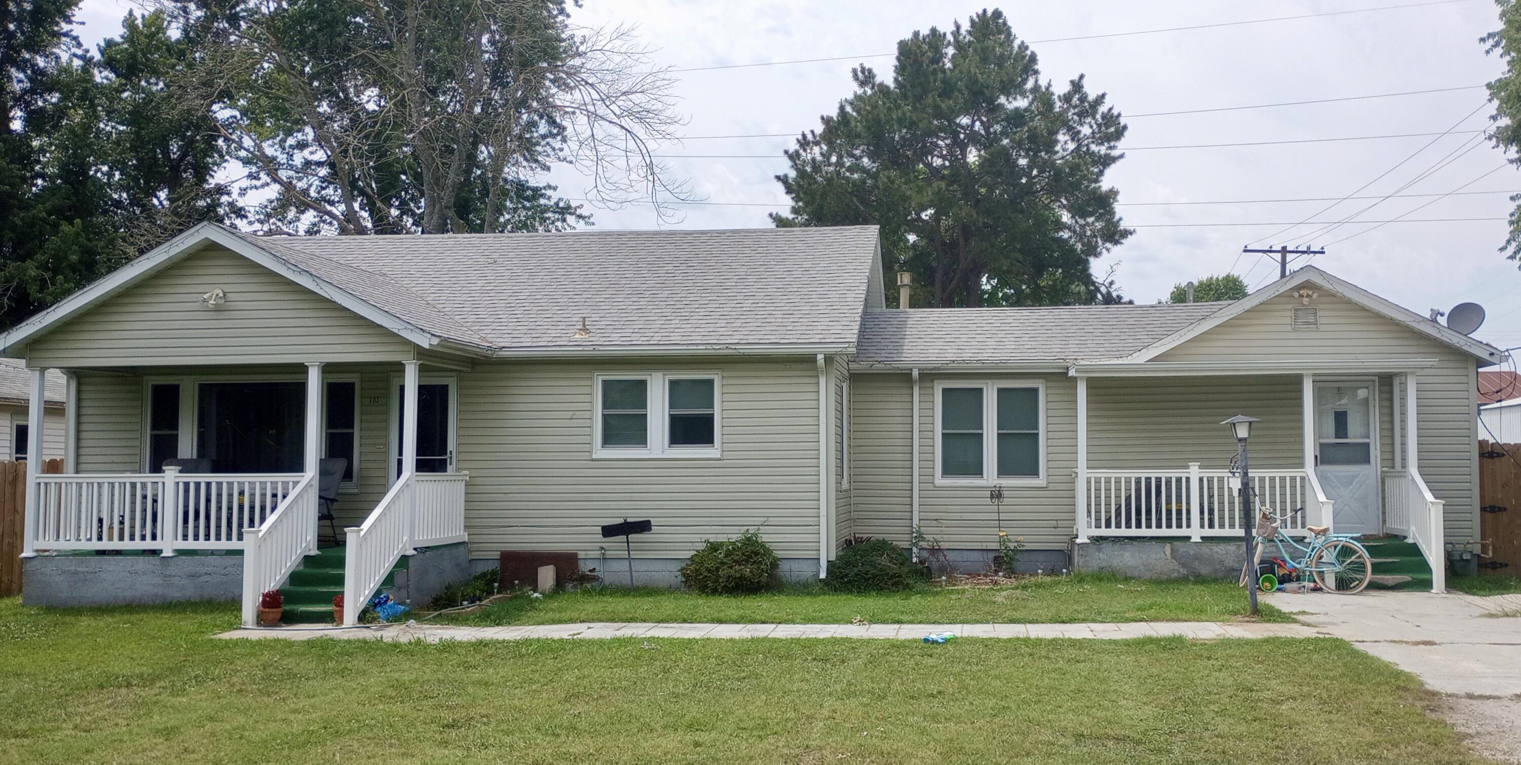 703 Jackson Street Lamar, MO 64759