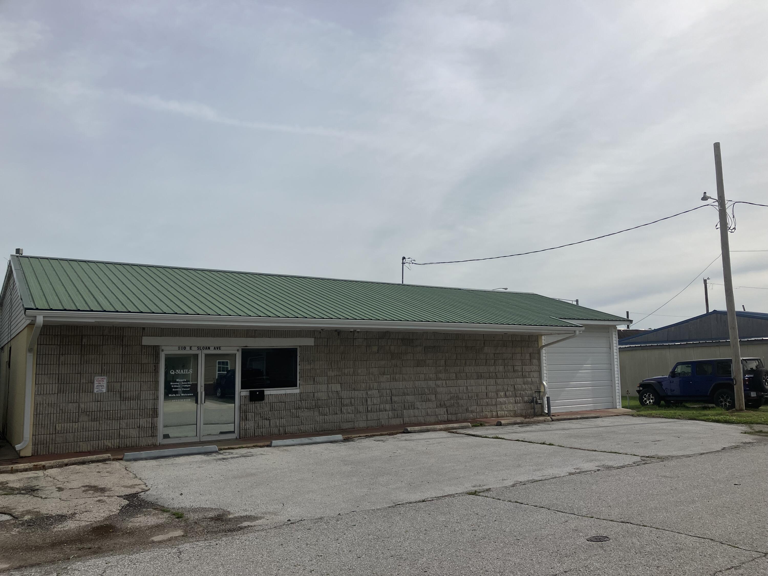 110 E Sloan Street Mt. Vernon, MO 65712