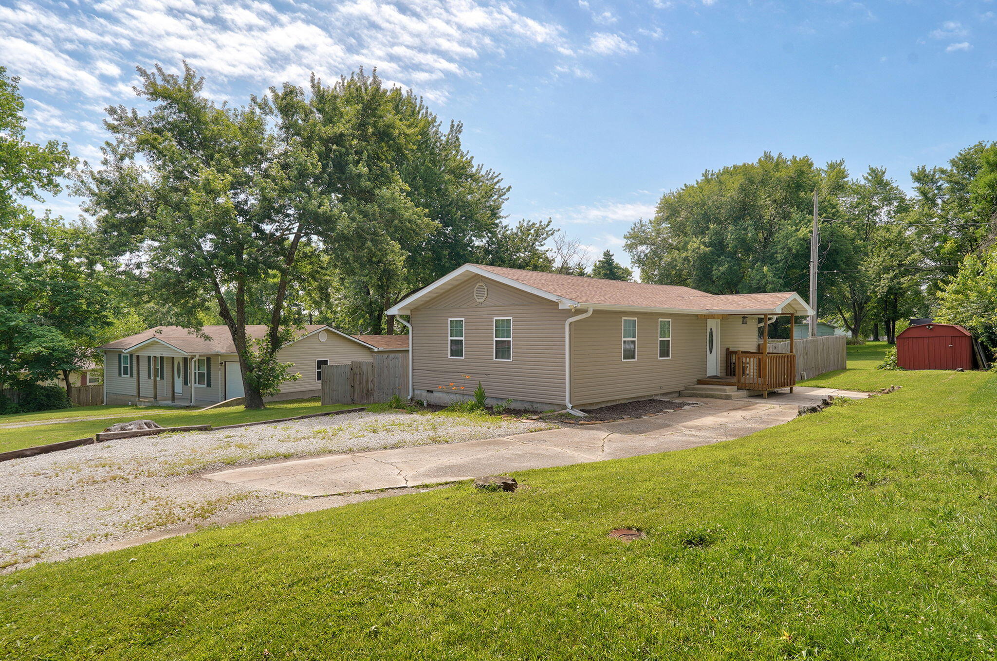 401 W Jennifer Street Mansfield, MO 65704