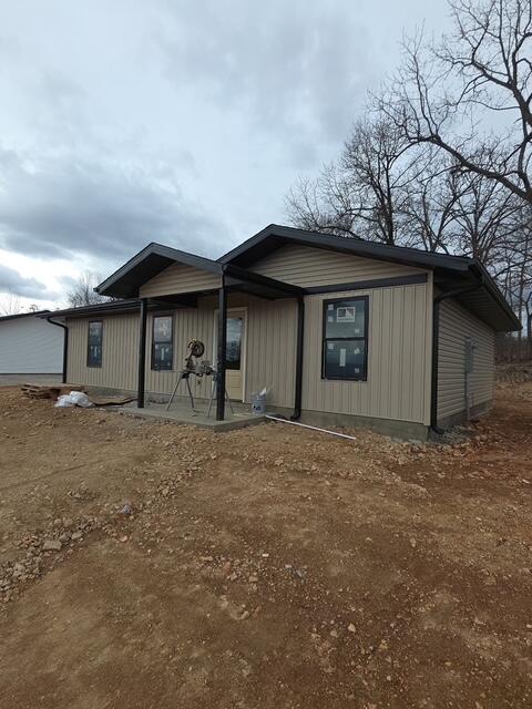 95 Sugar Lane Crane, MO 65633