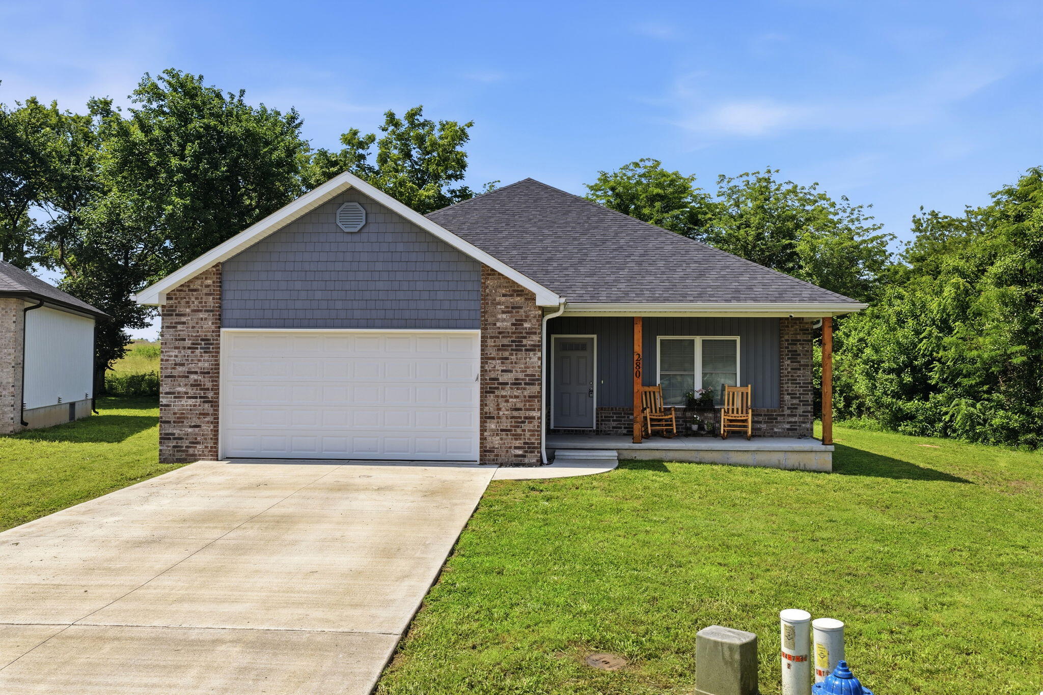 280 W Erin Circle Bolivar, MO 65613
