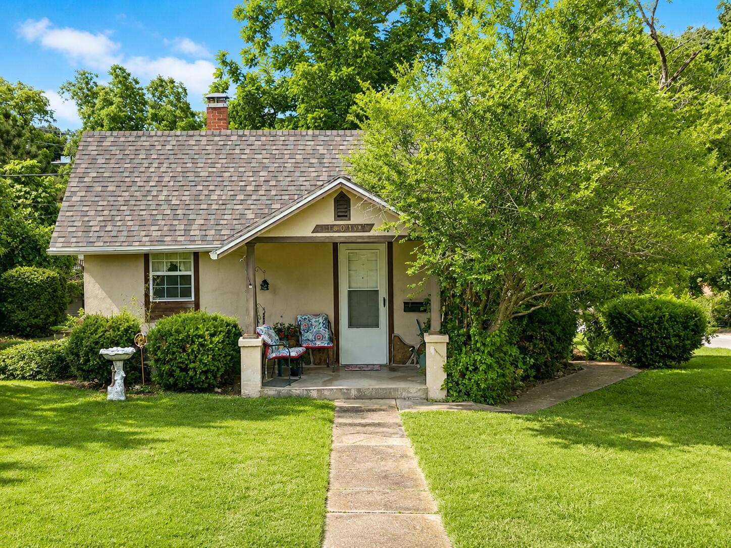 301 W Long Street Branson, MO 65616