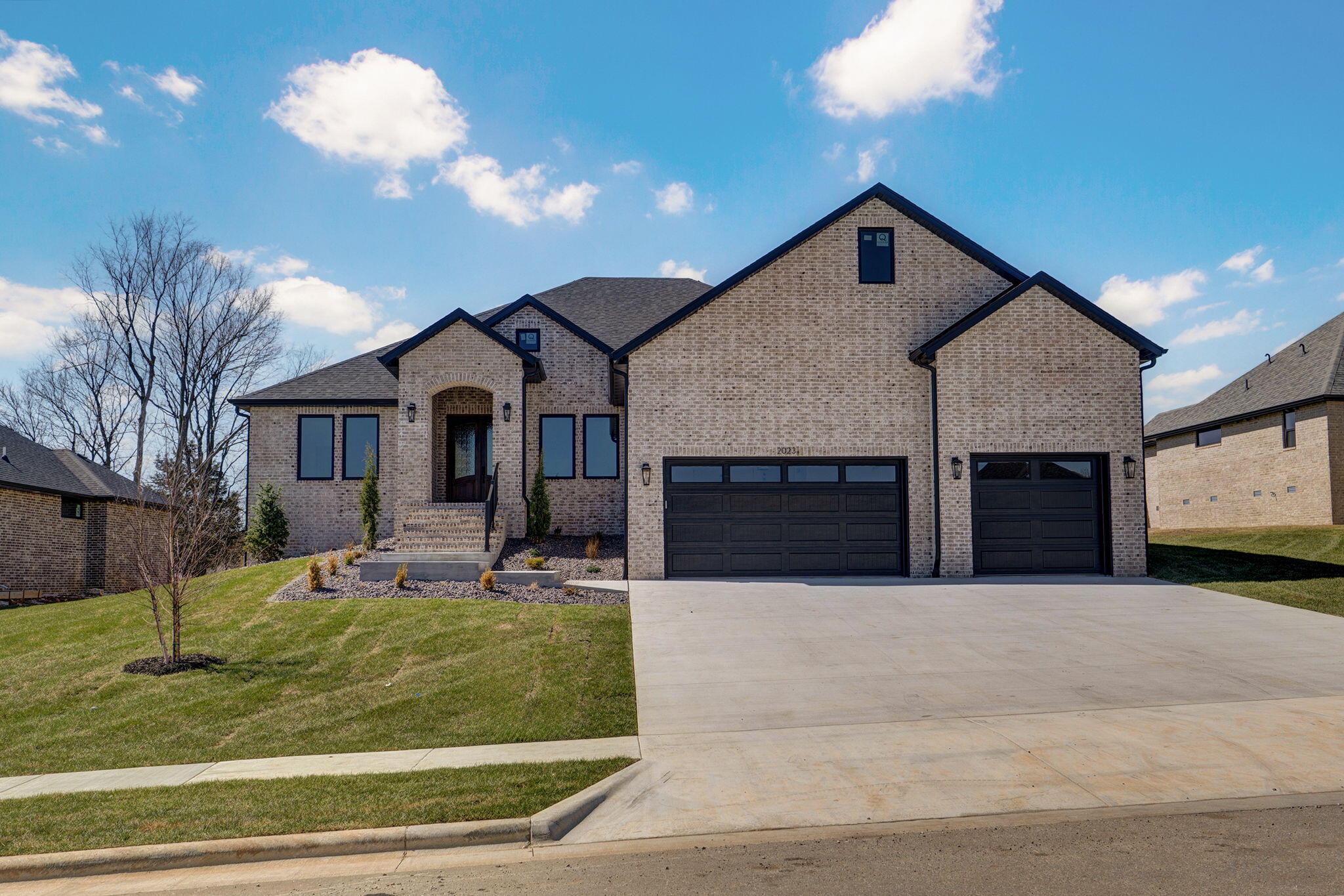 2023 N Silver Charm Avenue Springfield, MO 65802