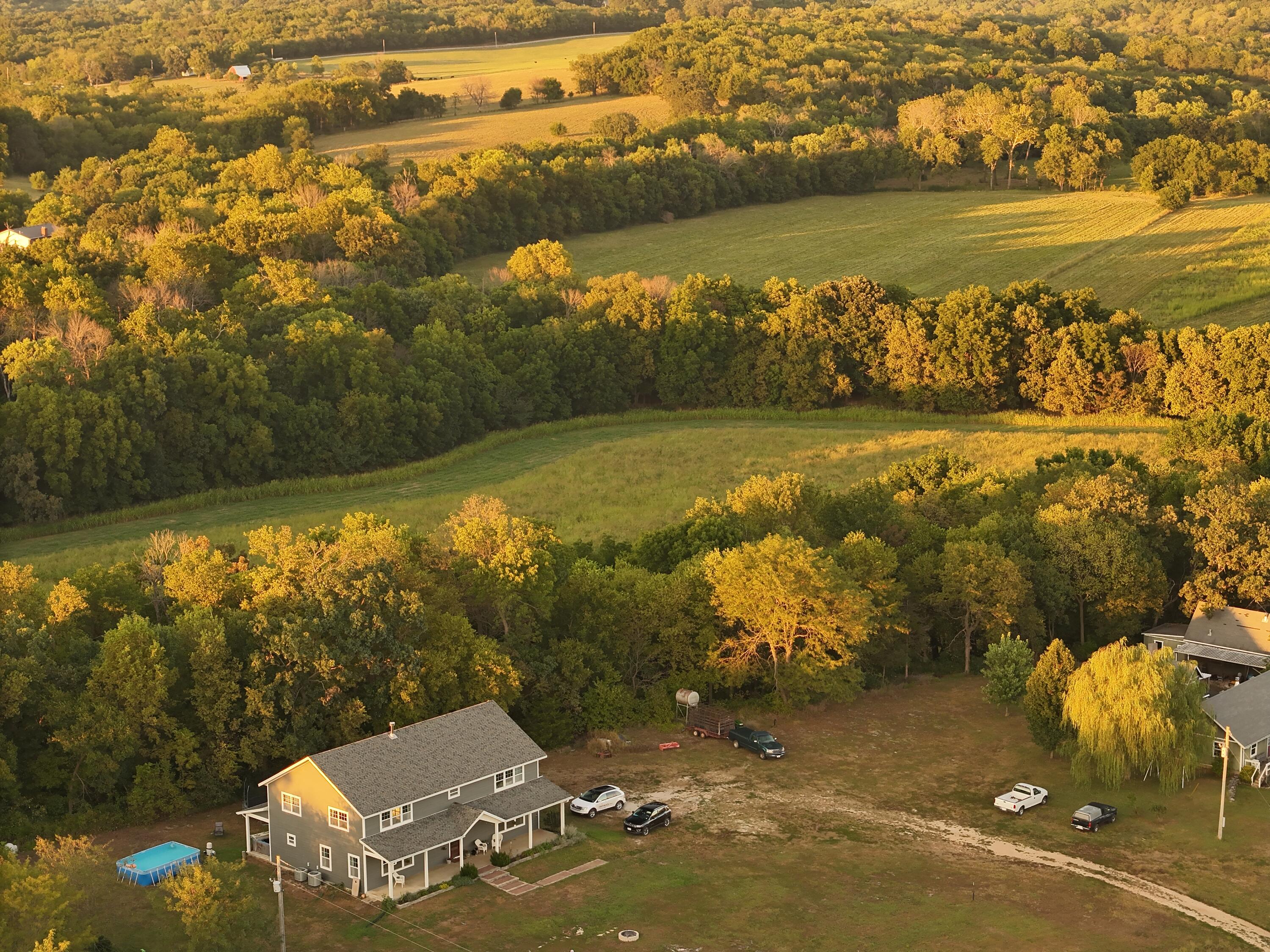 1211 E Dade 132 Walnut Grove, MO 65770