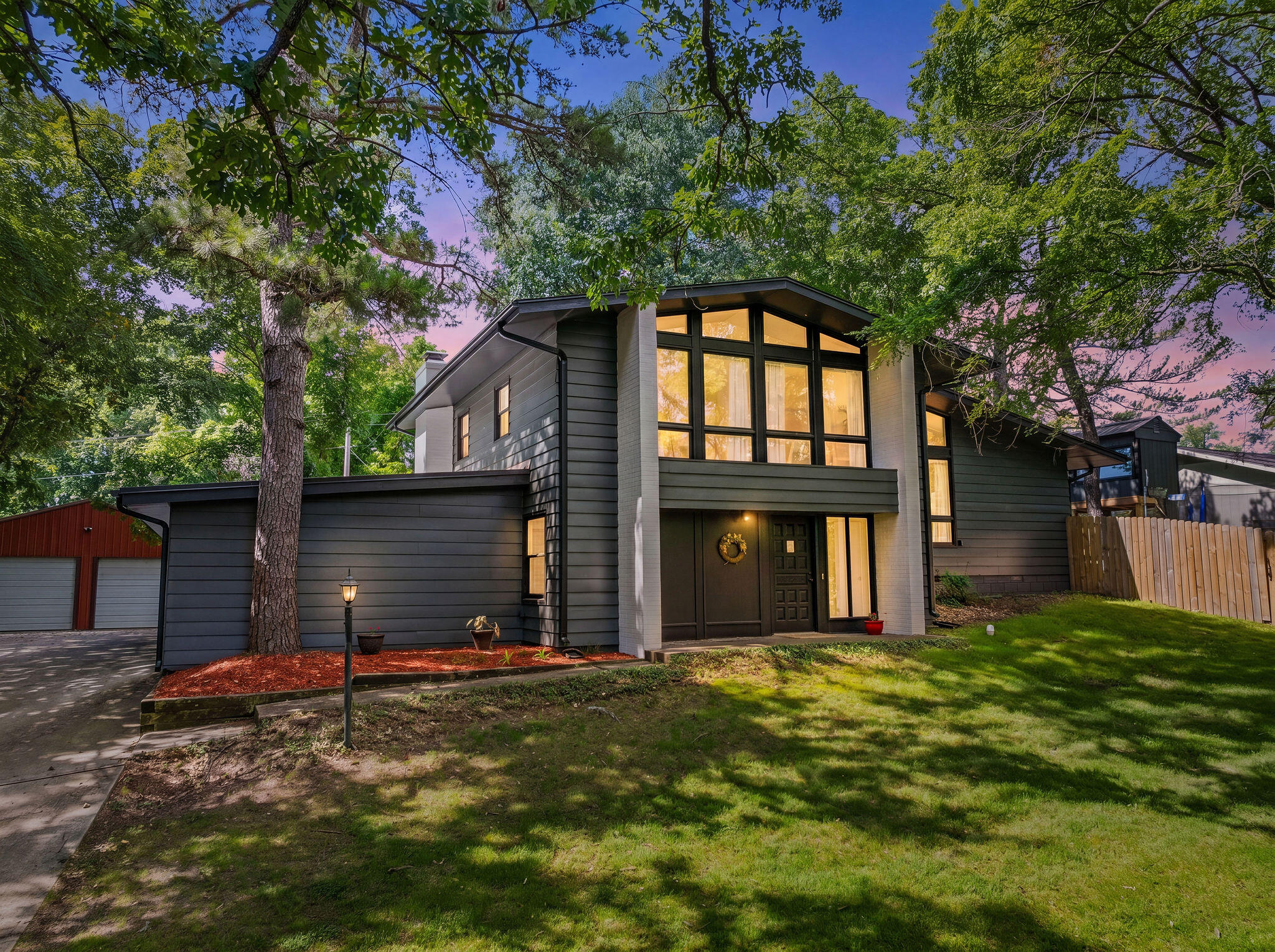 910 Valley View Drive Branson, MO 65616