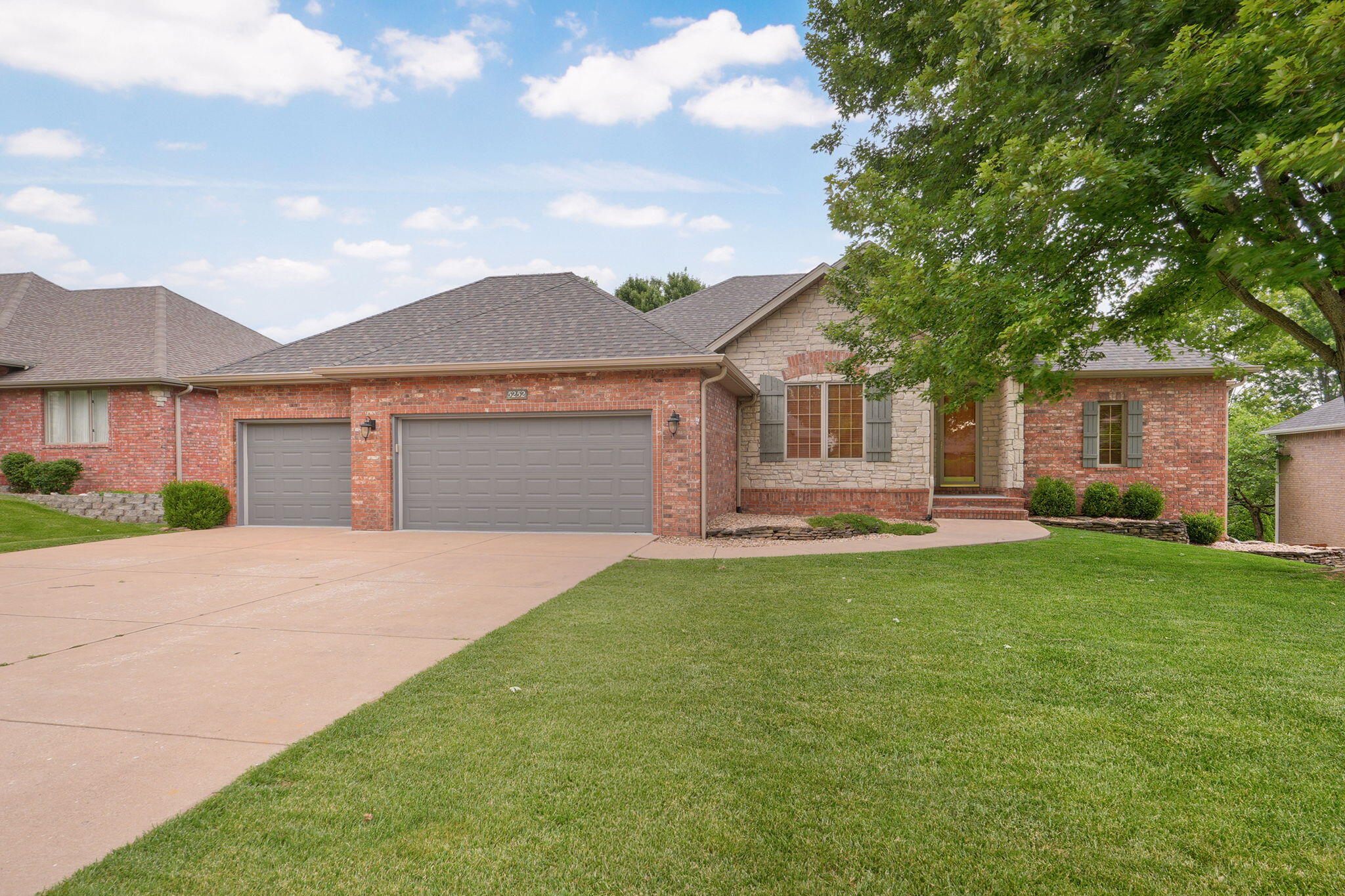 5252 S Holland Avenue Springfield, MO 65810