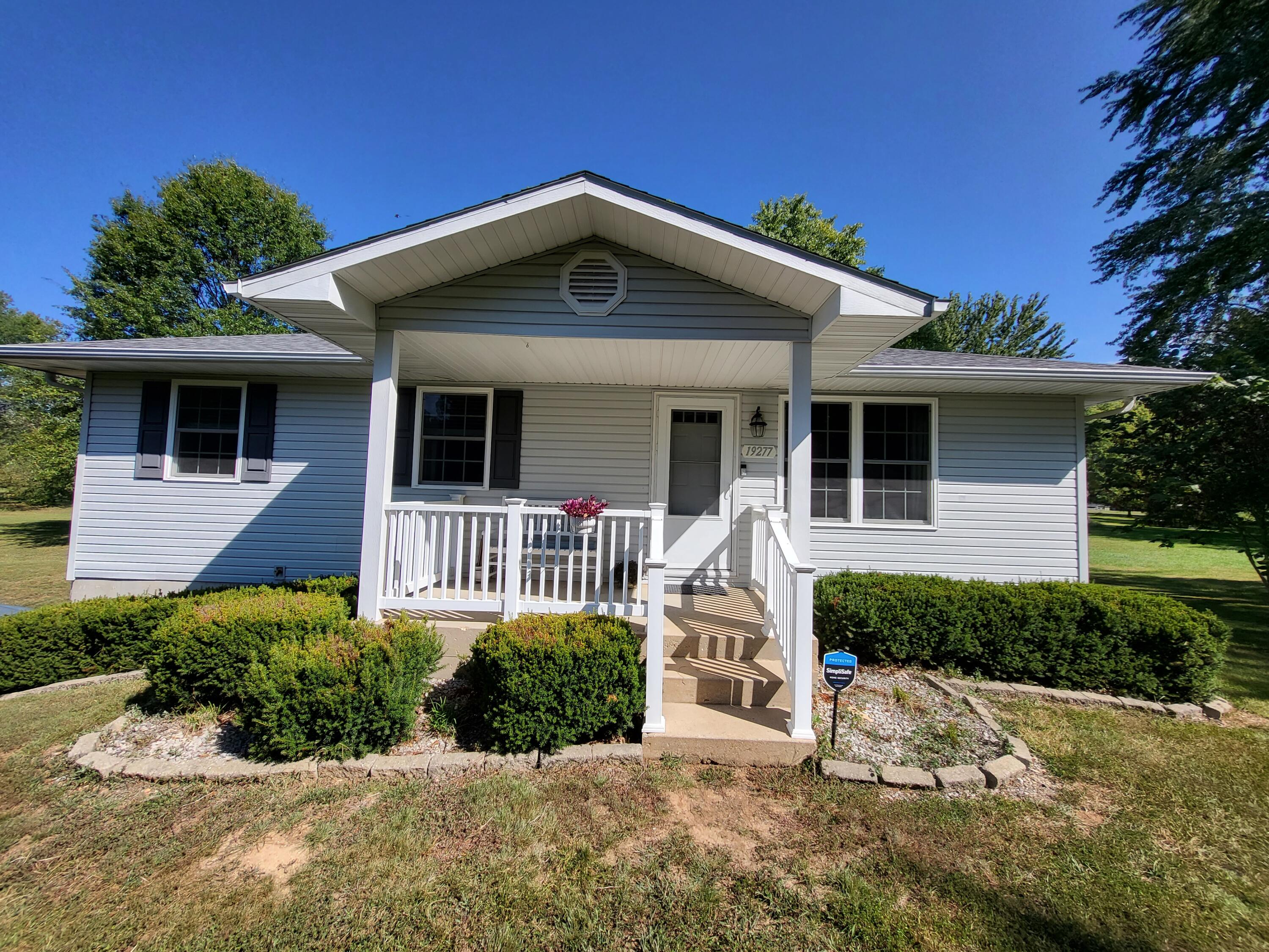 19277 Jewell Road Lebanon, MO 65536