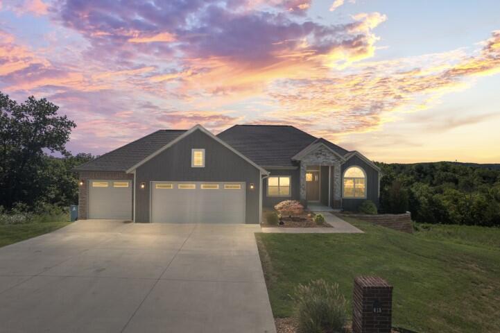 435 Marcasite Way Reeds Spring, MO 65737