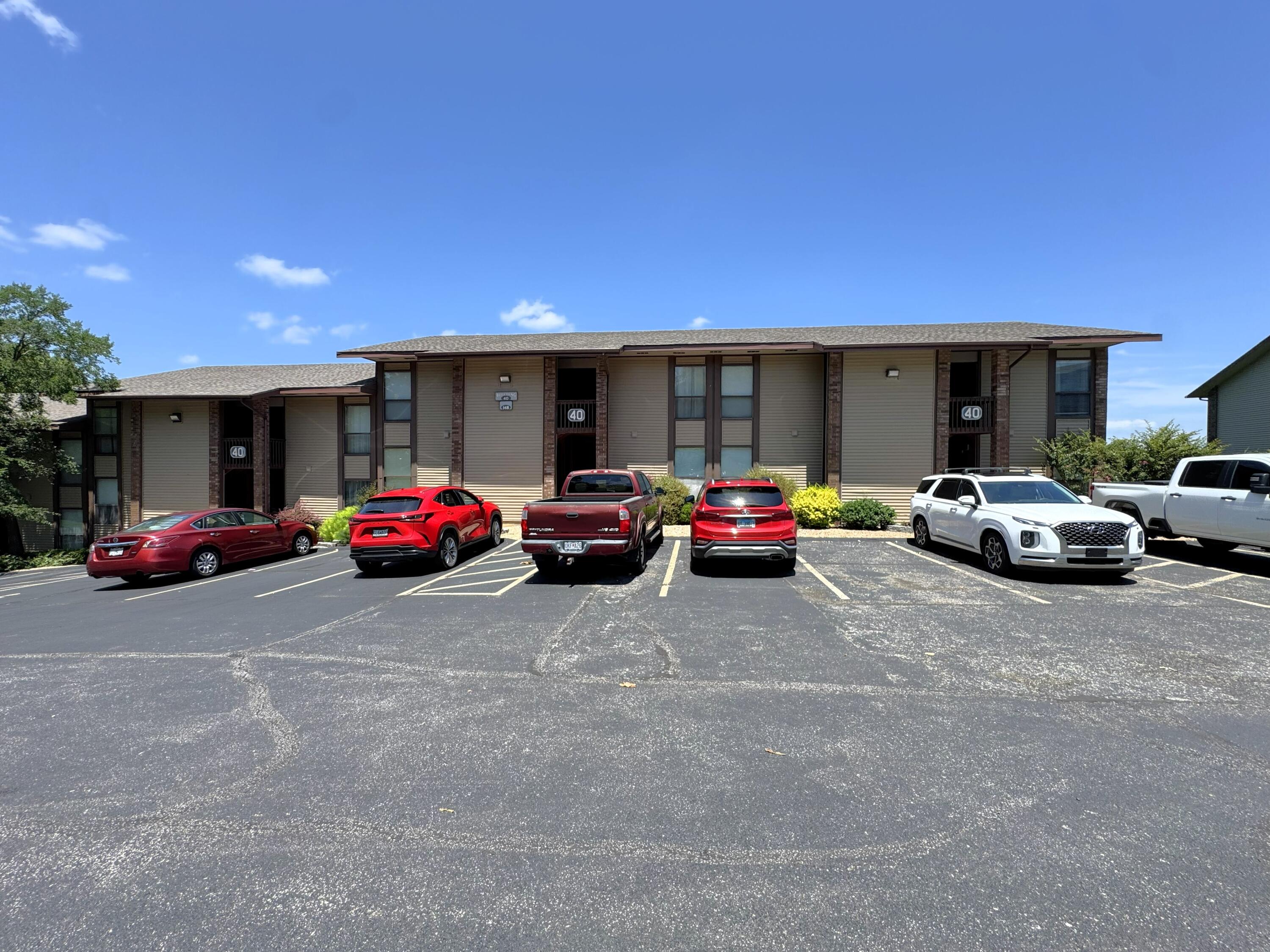 148 Lake Club Drive UNIT #24 Branson, MO 65616