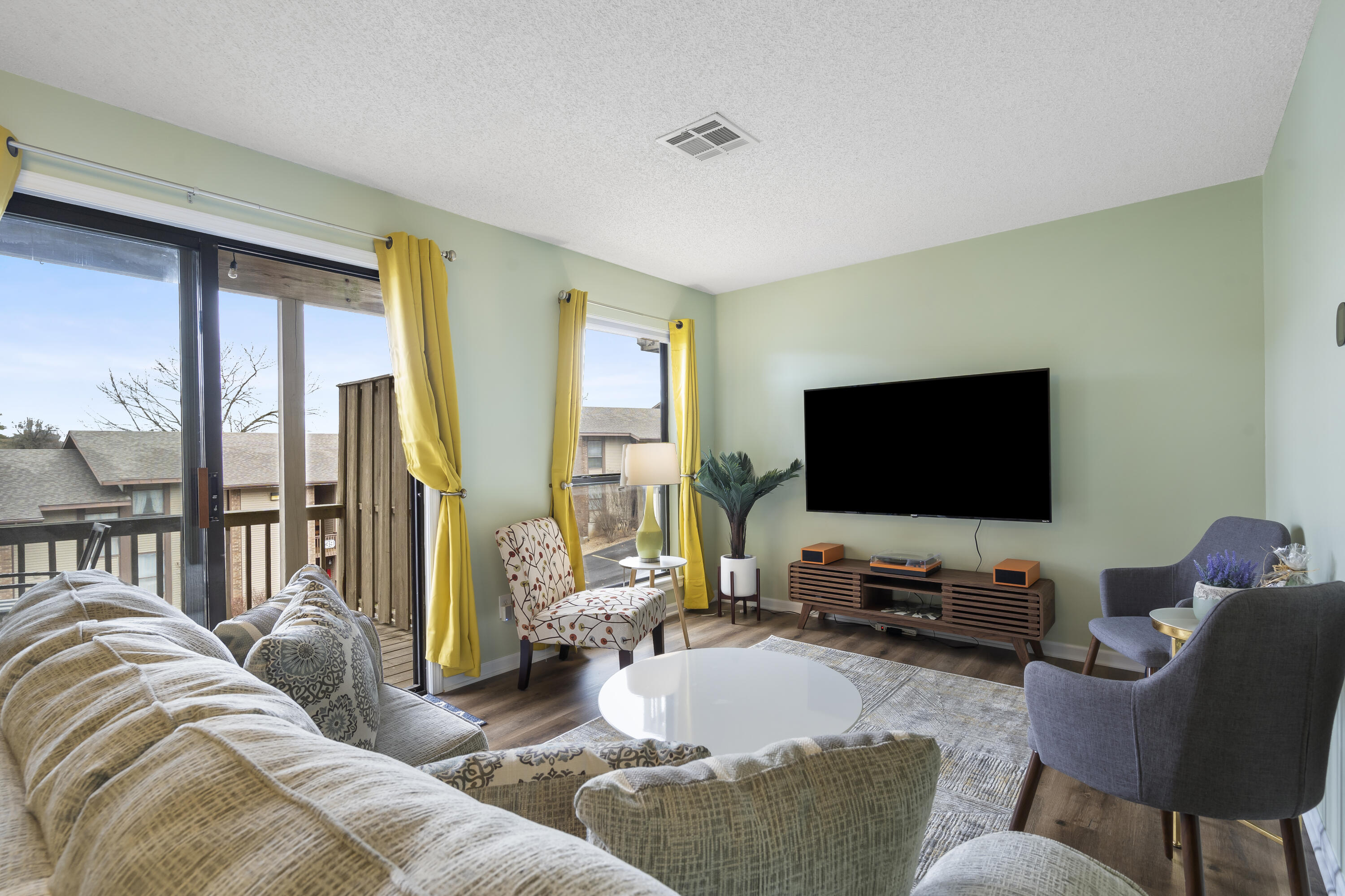 257 Clubhouse Drive UNIT #10 Branson, MO 65616
