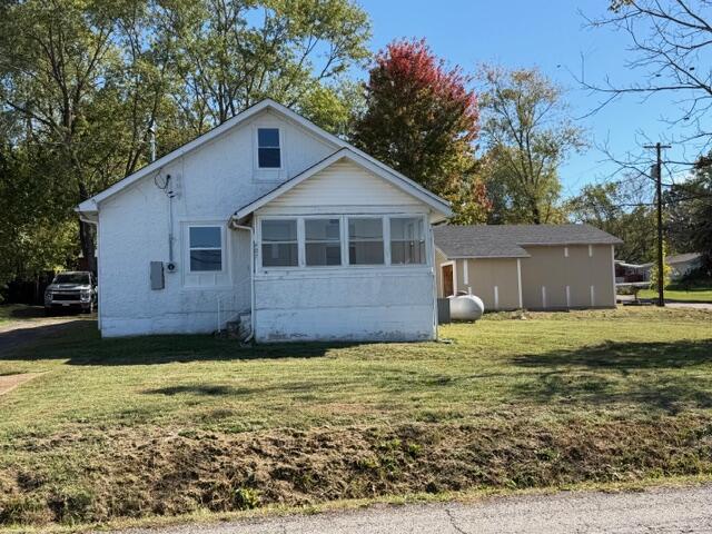 407 S Elm Street Mountain View, MO 65548