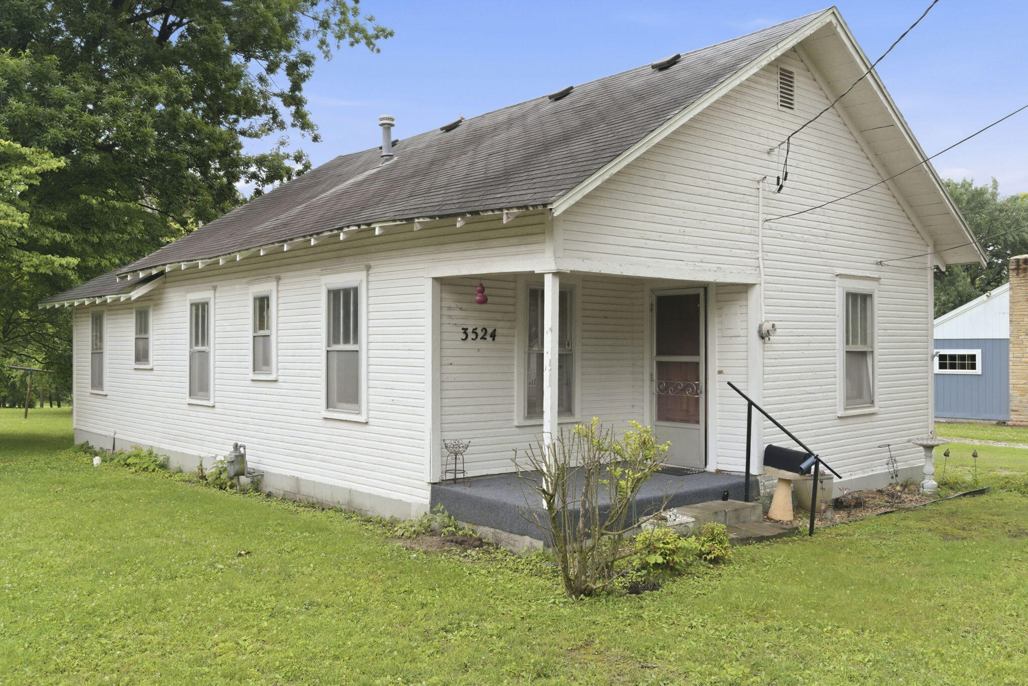 3524 S Barbett Avenue Springfield, MO 65804