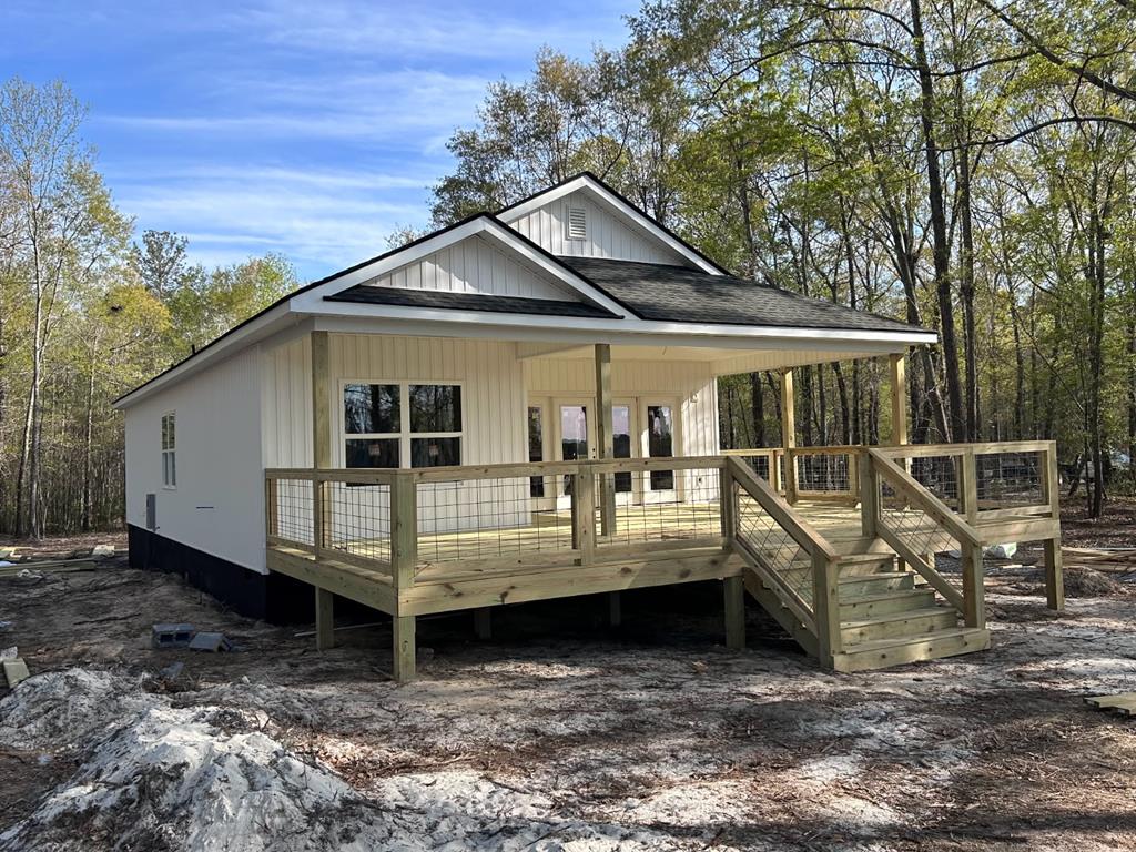 1213 Lesesne Manning, SC 29102