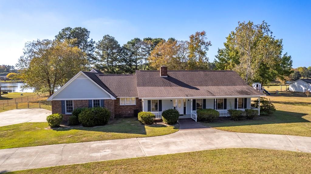 395 E Emerald Lake Dr Sumter, SC 29153