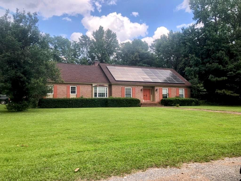 510 Woodland Dr. Manning, SC 29102