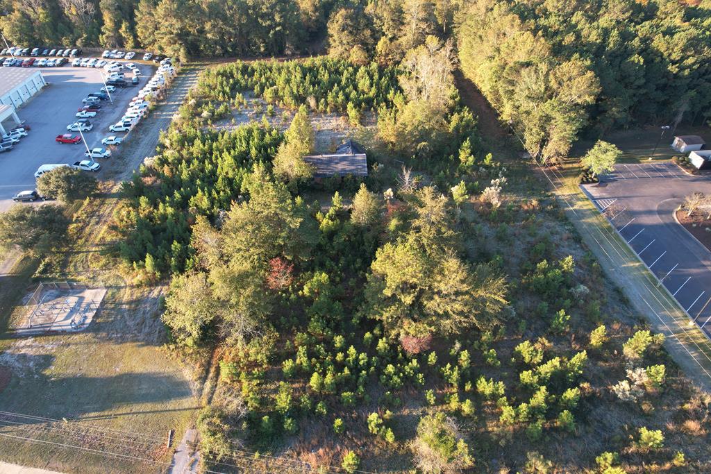 2695 Paxville Hwy Manning, SC 29102