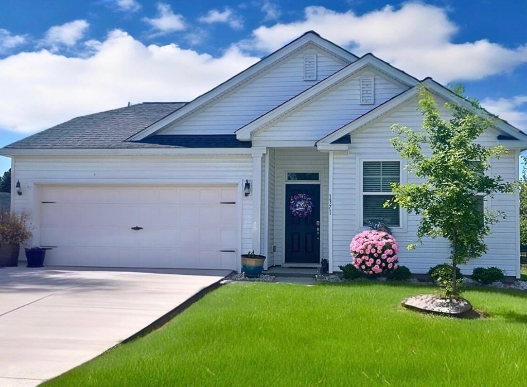 1371 Deercreek Dr Manning, SC 29102