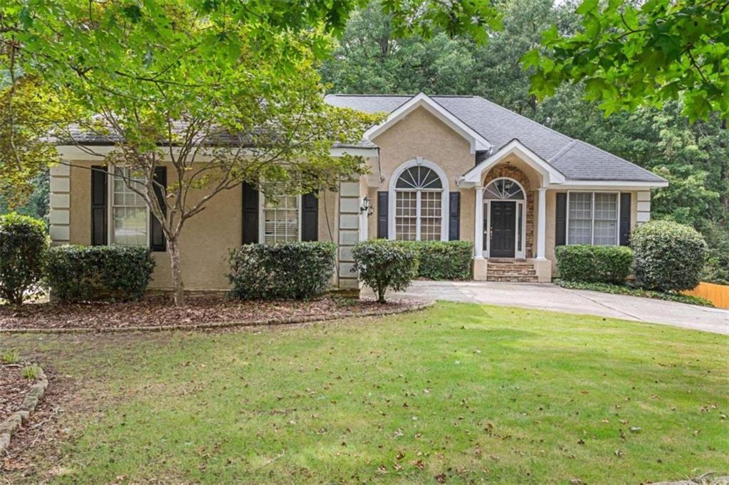 125 Windsong Drive Stockbridge, GA 30281