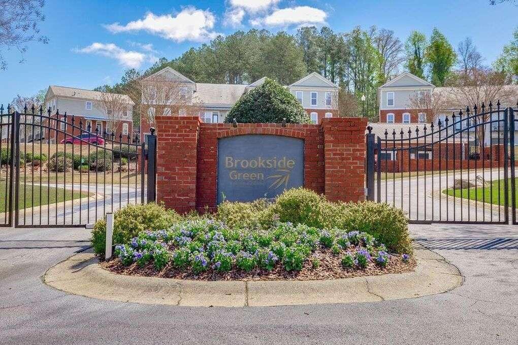5999 Brookside Oak Circle Norcross, GA 30093