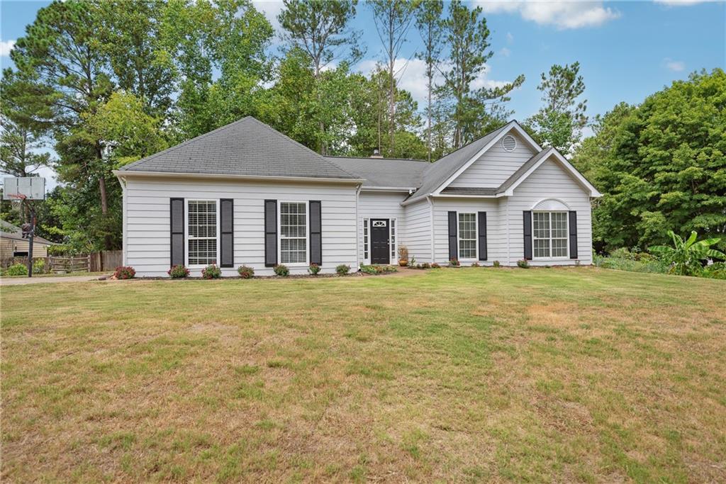 2006 Hawthorne Way Woodstock, GA 30189