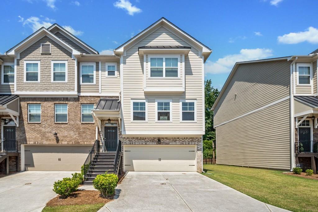 2713 Hedgeway Circle Kennesaw, GA 30144