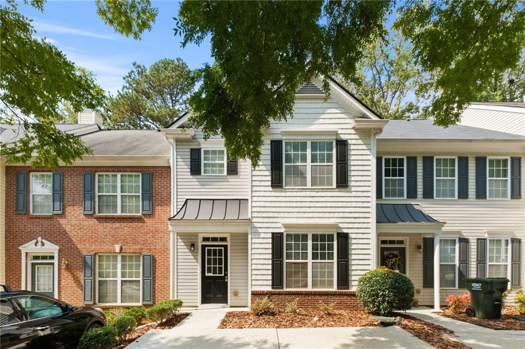 135 Galecrest Alpharetta, GA 30004